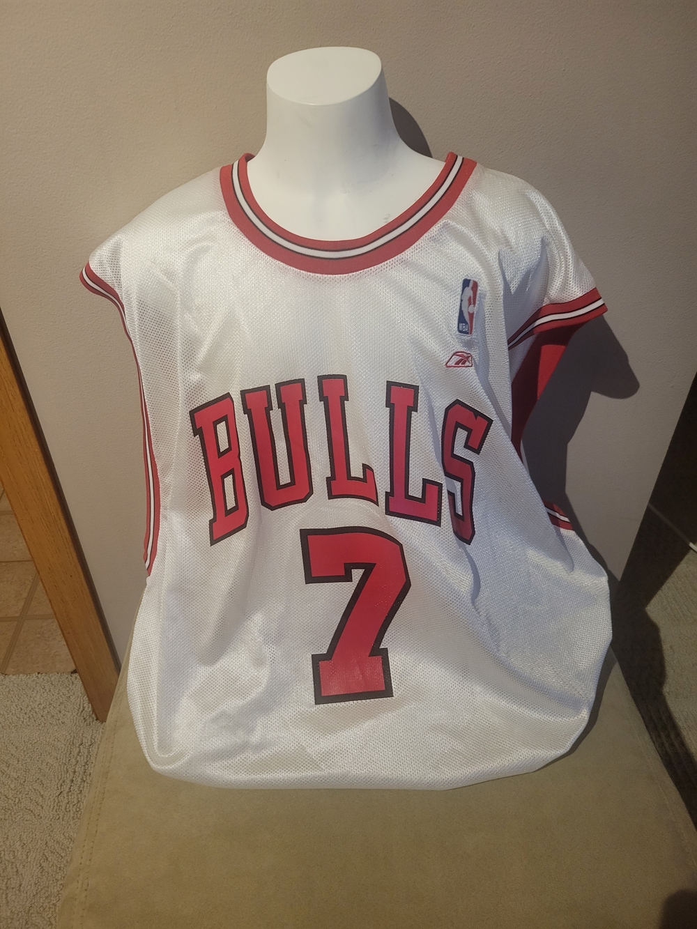 NBA White and Red Bulls #7 Men's Basketball Jersey